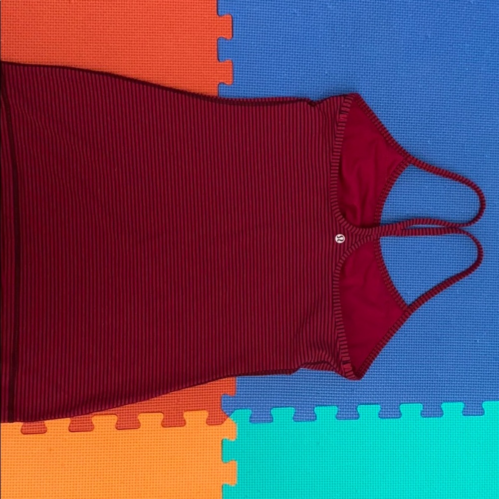 Lululemon Work out shirt